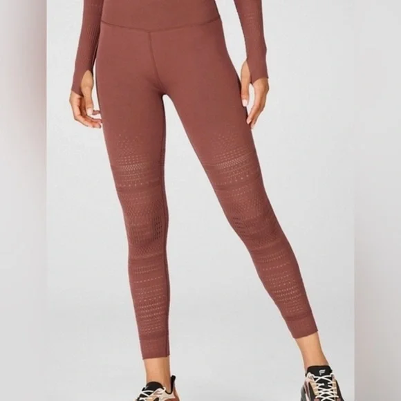 Fabletics Sculptknit Leggings, XS, Macrame, 7/8, High-Waisted, Chestnut - Picture 1 of 10